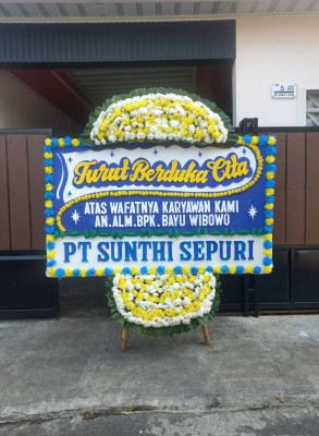 Papan Bunga Duka di Sumbergempol